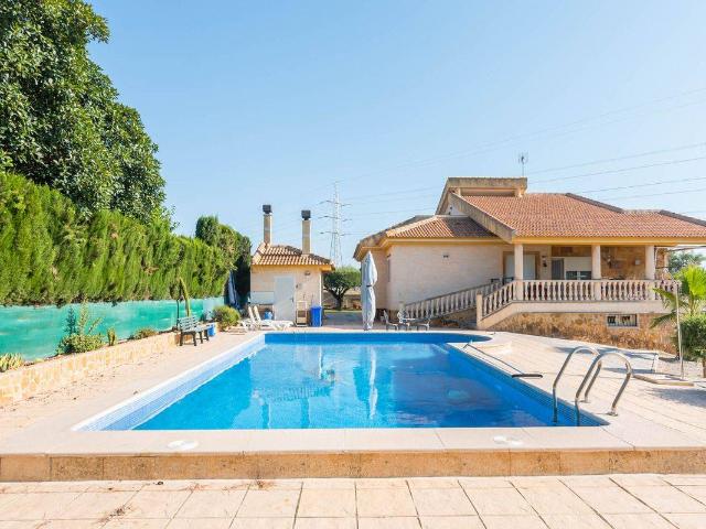 Casa chalet en Venta en Altorreal El Chorrico
