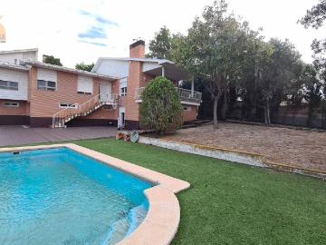 Casa chalet en Venta en Altorreal El Chorrico