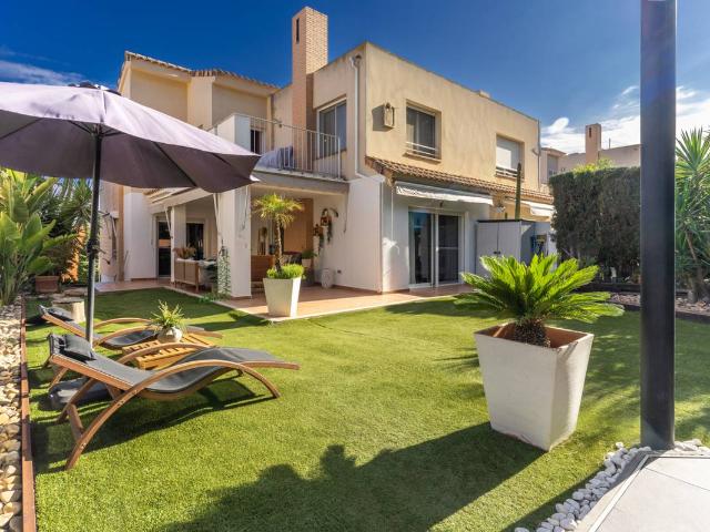 Casa chalet en Venta en Altorreal El Chorrico