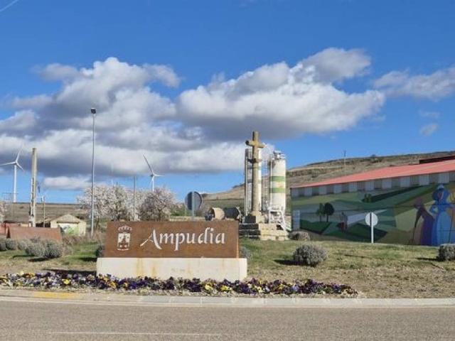 Casa chalet en Venta en Ampudia