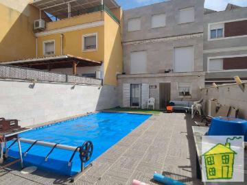 Plaza de Itálica - Cuarto de servicio, Seguridad