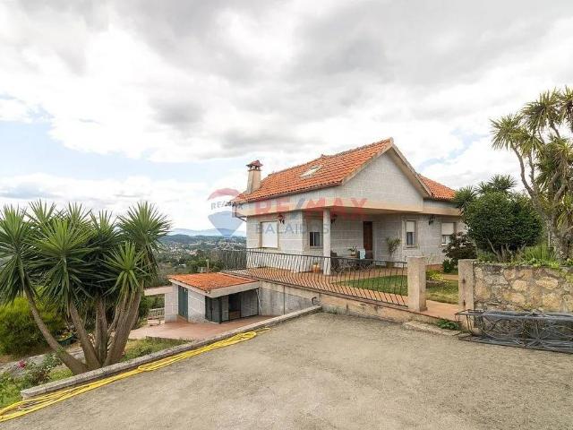 Casa chalet en Venta en As Neves