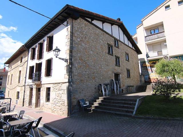 Casa chalet en Venta en Asparrena
