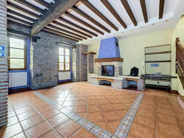 Casa chalet en Venta en Asparrena