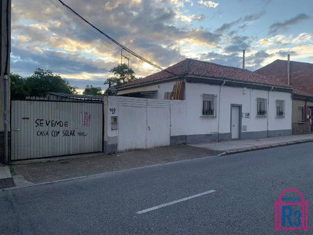 Casa chalet en Venta en Armunia