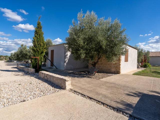 Casa chalet en Venta en Arnes