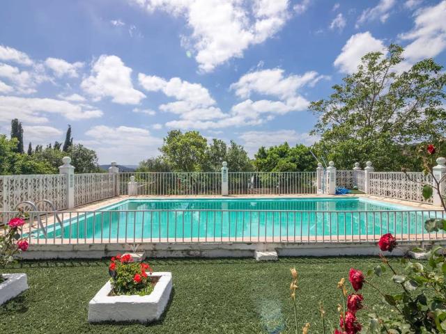 Casa chalet en Venta en Aroche