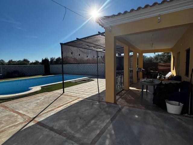 Casa chalet en Venta en Arahal
