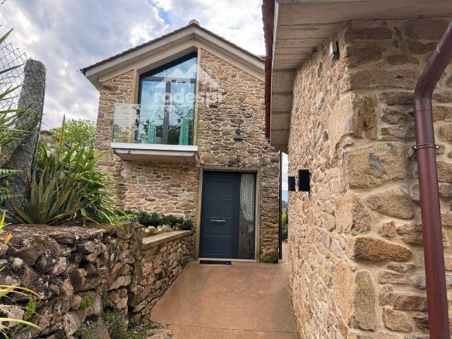 Casa chalet en Venta en Arbo