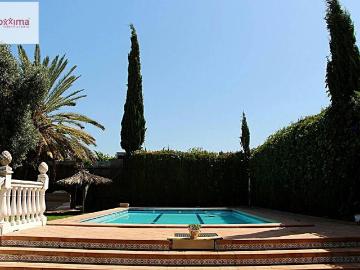 Plaza de Neptuno - Piscina, Parrilla, Cocina equipada