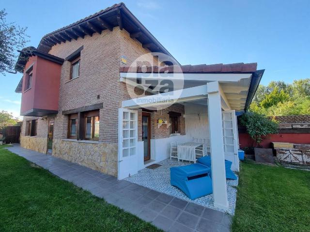 Casa chalet en Venta en Arcos