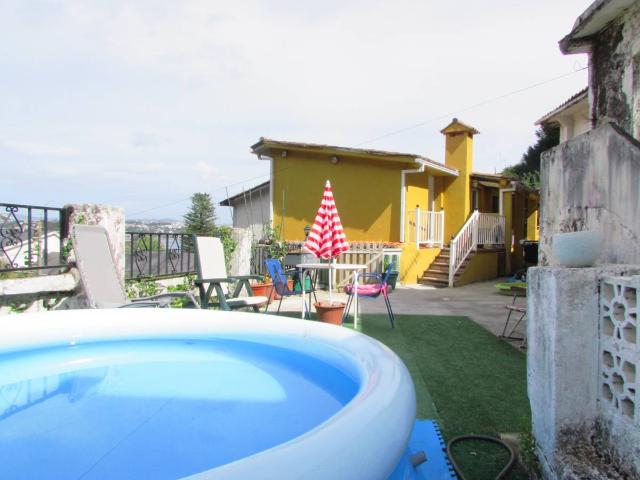 Casa chalet en Venta en Área Rural