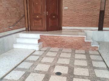 Plaza de Neptuno - Cocina equipada, Cuarto de servicio