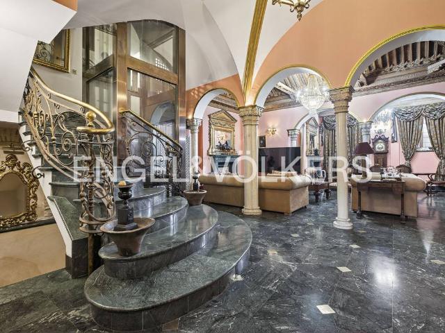 Casa chalet en Venta en Arenal Museo