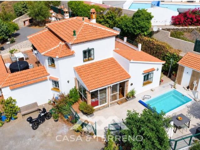 Casa chalet en Venta en Arenas