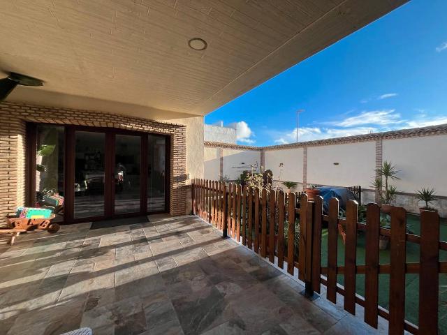 Casa chalet en Venta en Arenas de San Juan