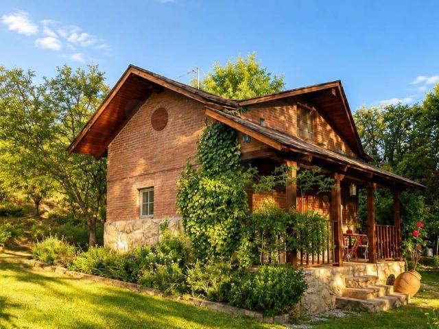 Casa chalet en Venta en Arenas de San Pedro
