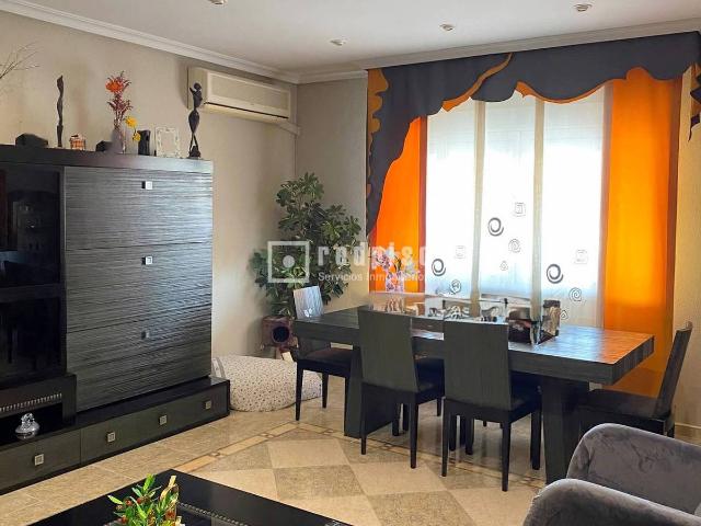 Casa chalet en Venta en Argés