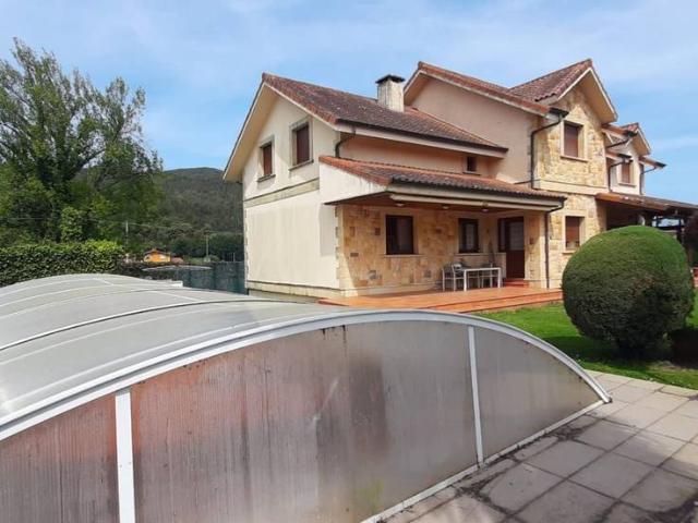 Casa chalet en Venta en Argoños