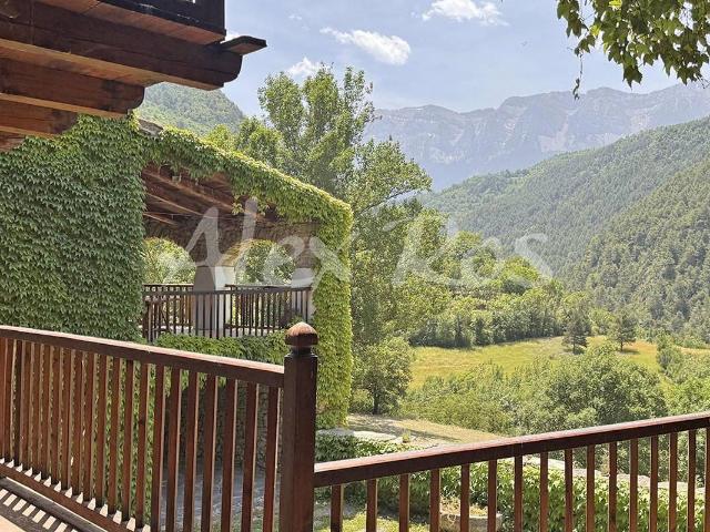 Casa chalet en Venta en Arsèguel