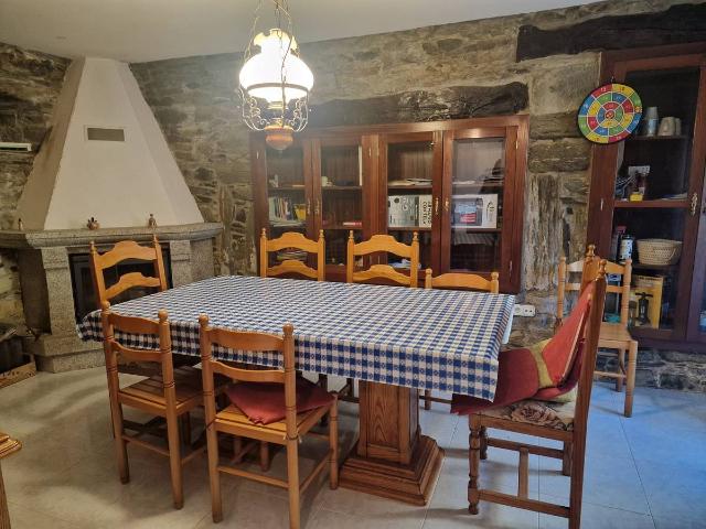 Casa chalet en Venta en Arzúa