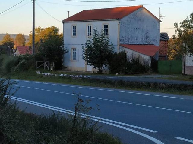 Casa chalet en Venta en Arzúa