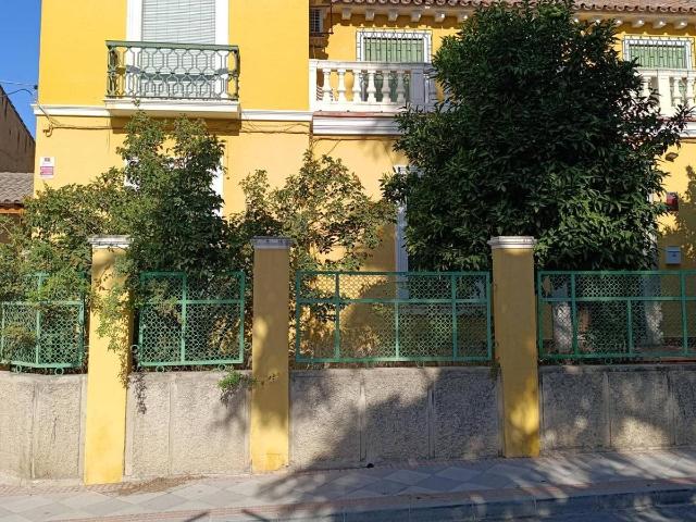 Casa chalet en Venta en Atarfe