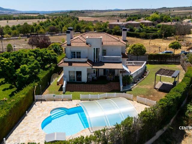 Casa chalet en Venta en Augusta Golf La Charluca