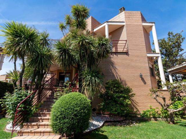 Casa chalet en Venta en Avda. Madrid