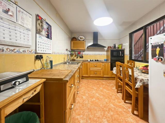 Casa chalet en Venta en Avenida Alemania Italia