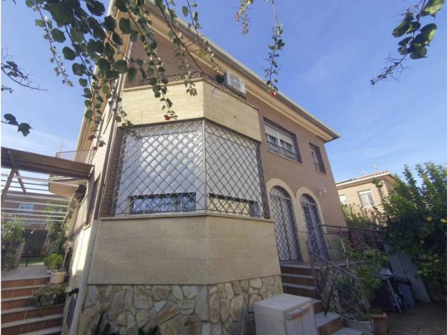 Casa chalet en Venta en Avenida Elvas