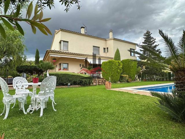 Casa chalet en Venta en Avinyonet de Puigventós
