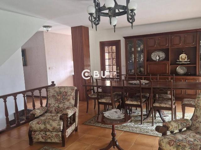 Casa chalet en Venta en Avión