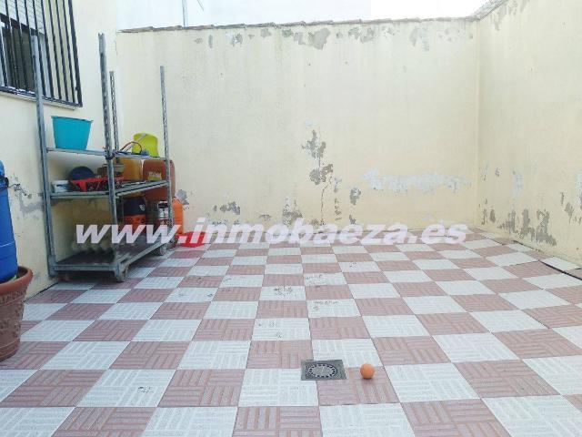 Casa chalet en Venta en Baeza