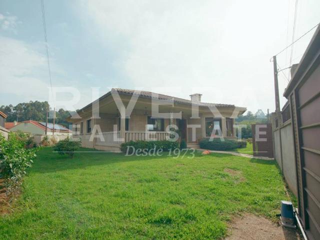 Casa chalet en Venta en Baiona