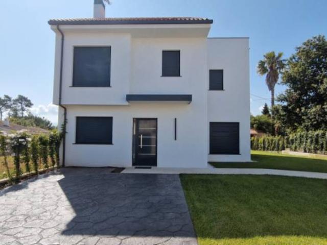 Casa chalet en Venta en Baiona