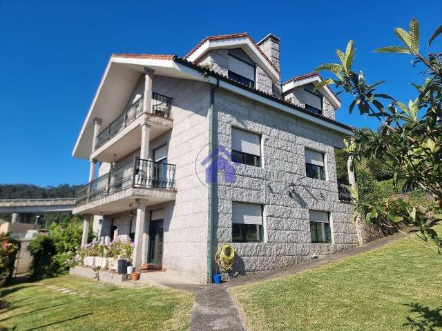 Casa chalet en Venta en Baiona