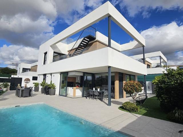 Casa chalet en Venta en Balcón de Finestrat Terra Marina