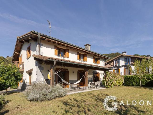 Casa chalet en Venta en Baliarrain