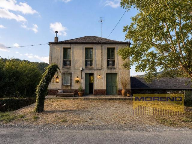 Casa chalet en Venta en Baralla