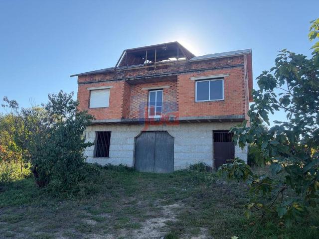 Casa chalet en Venta en Barbadás