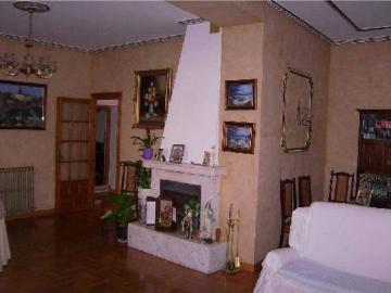 Casa chalet en Venta en Barbastro