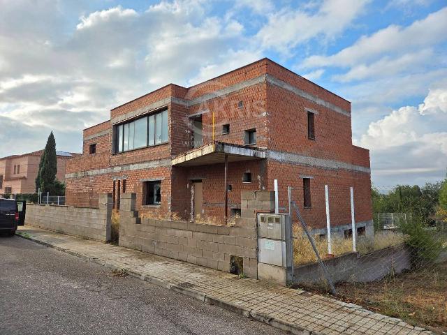 Casa chalet en Venta en Bargas