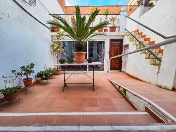 Casa chalet en Venta en Barri del Centre