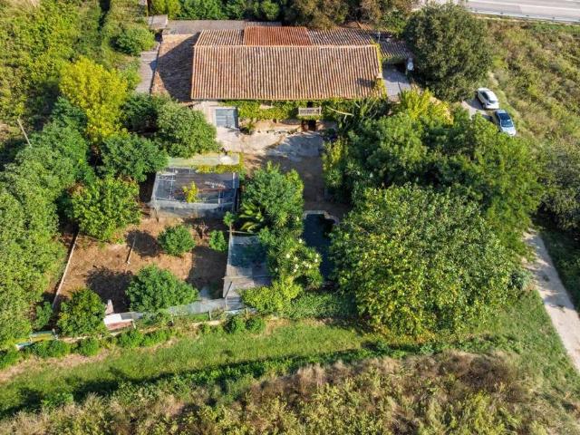 Casa chalet en Venta en Bàscara