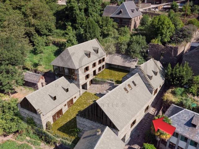 Casa chalet en Venta en Bausen