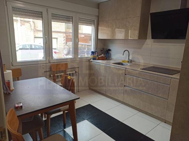 Casa chalet en Venta en Baños de Río Tobía