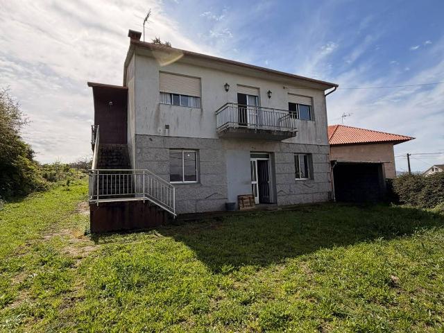 Casa chalet en Venta en Bembrive