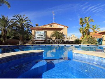 Casa chalet en Venta en Benaguasil