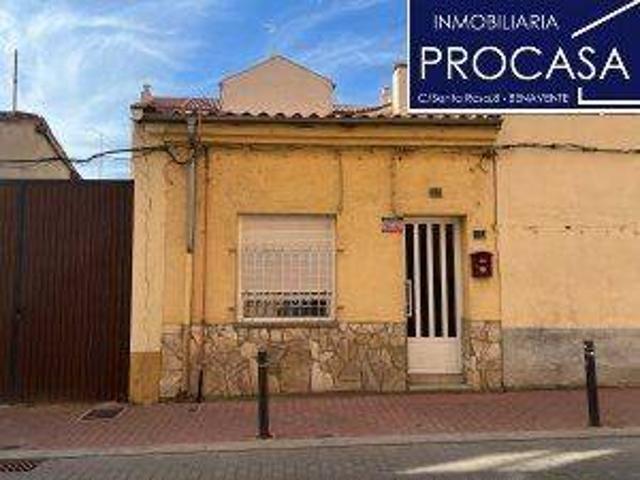 Casa chalet en Venta en Benavente